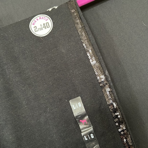 Victoria’s Secret PINK Black Leggings - Picture 2 of 4